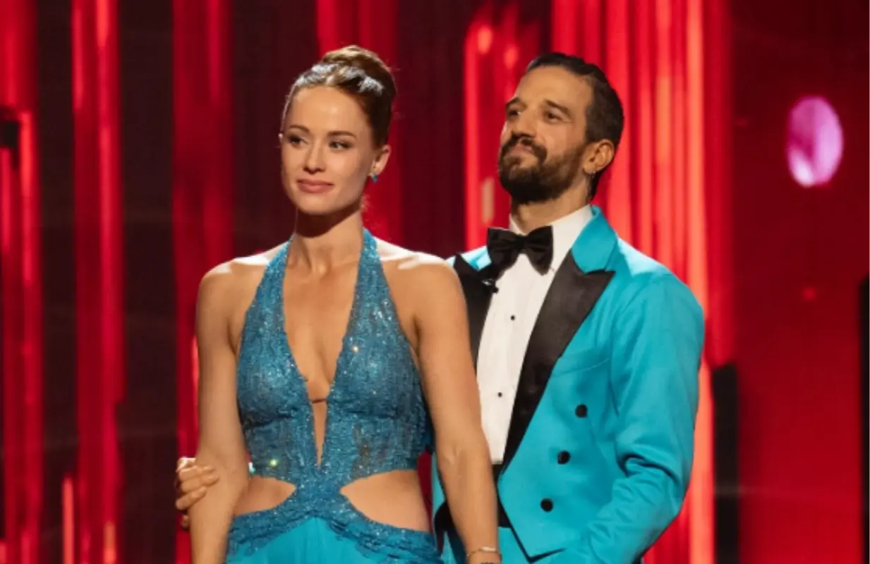 Whitney Leavitt Dancing With The Stars